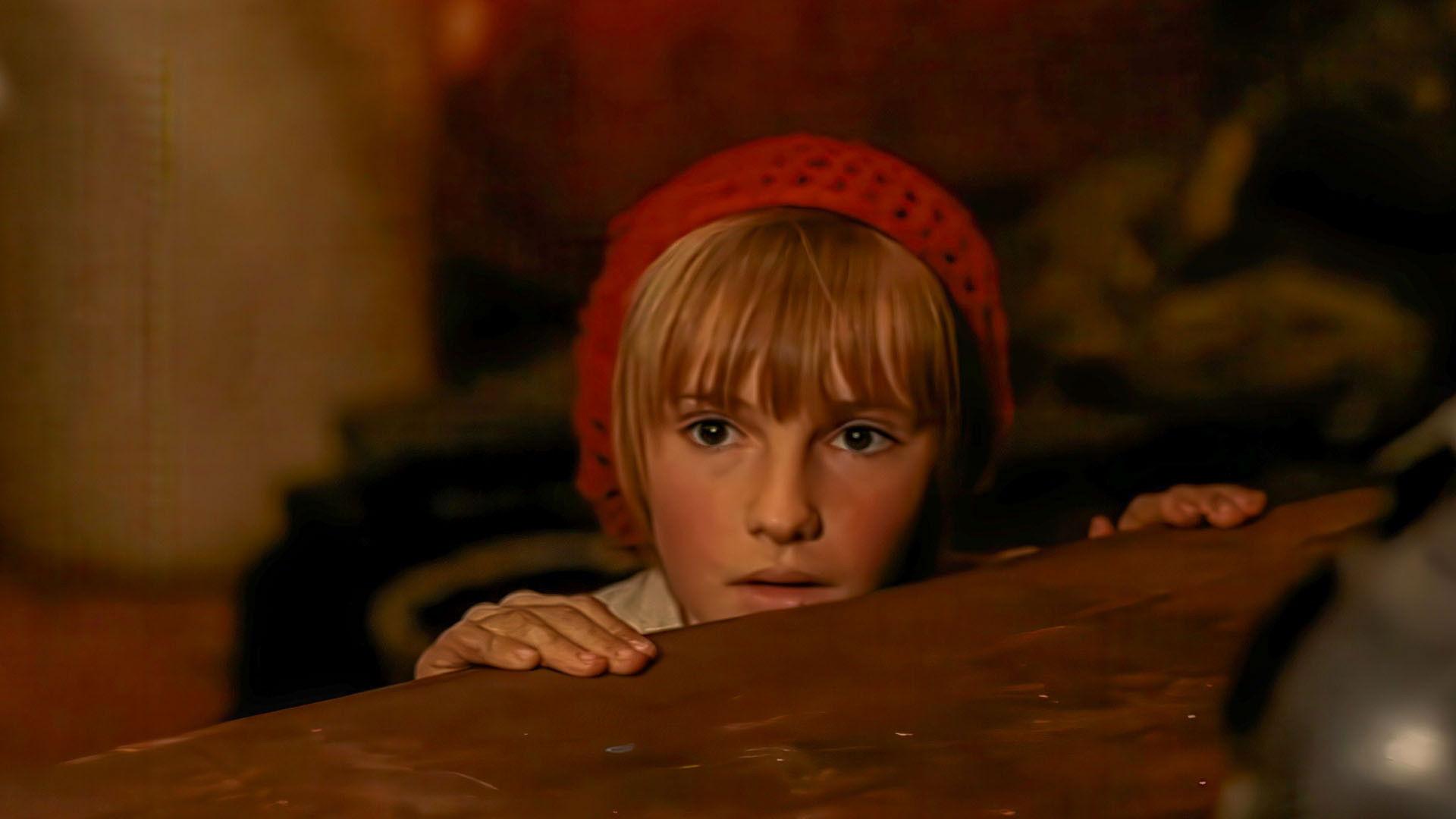 Tom Thumb 1972 movie scene