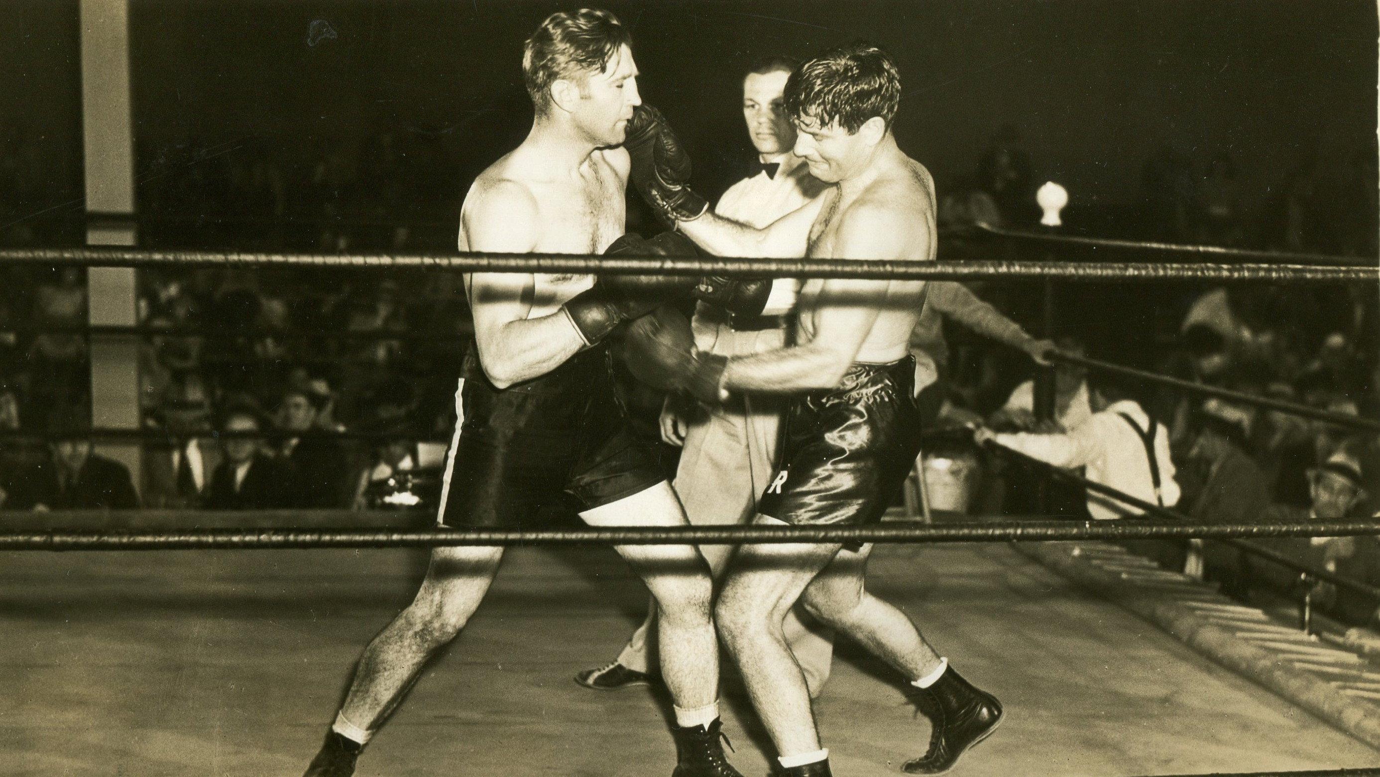 The Leather Pushers 1940 movie scene