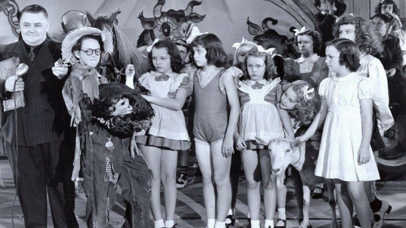 Barnyard Follies 1940 movie scene