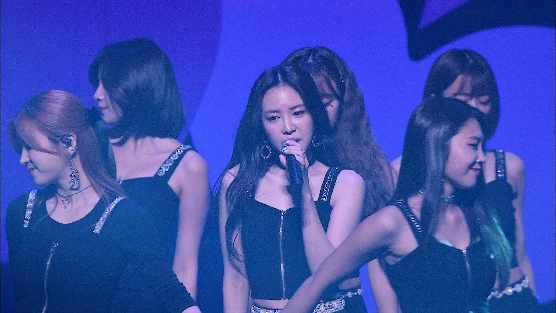 Apink 3rd Japan Tour ~3years~ At Pacifico Yokohama 2018 movie scene
