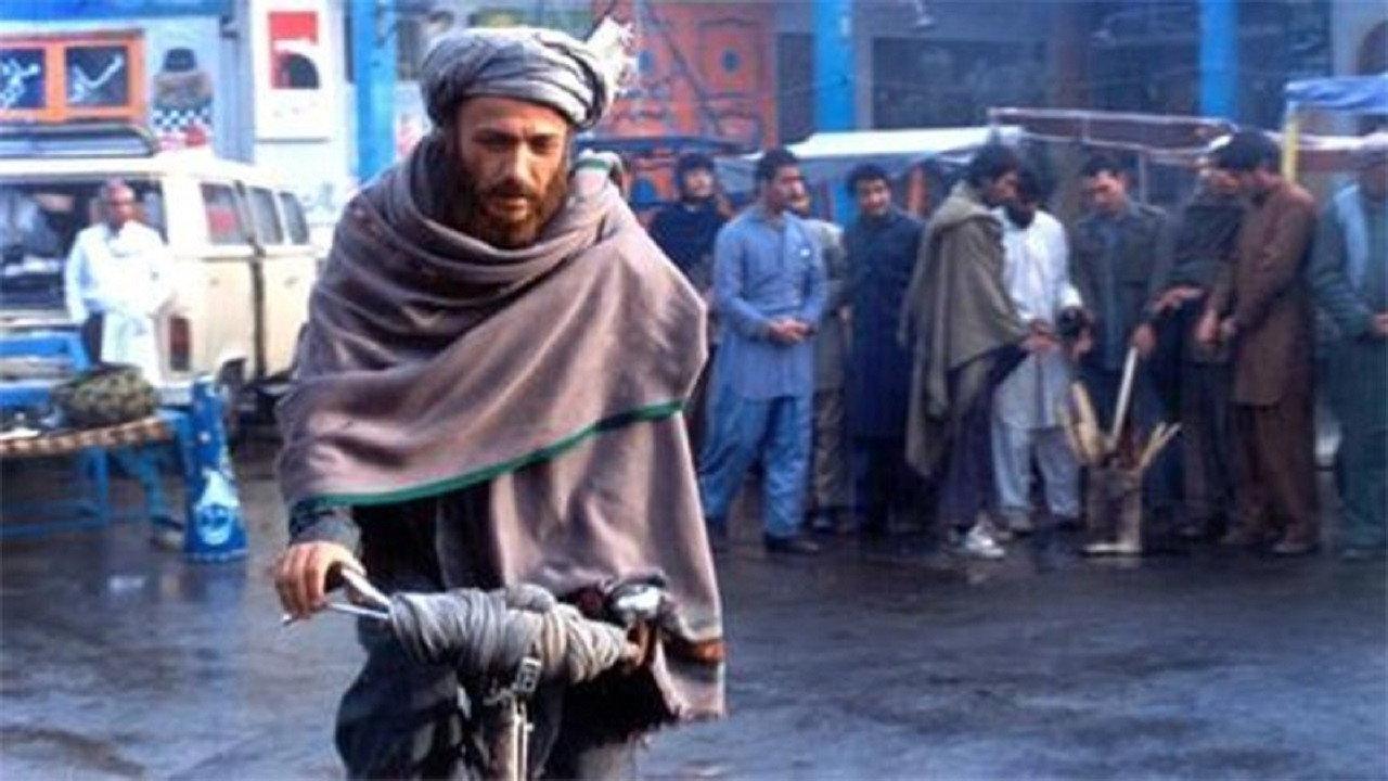 The Cyclist 1989 movie scene