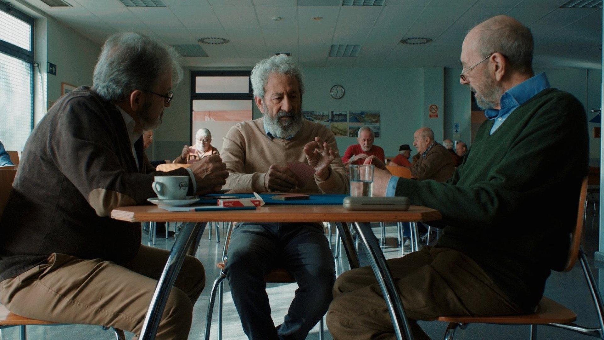 Conexiones inesperadas 2025 movie scene