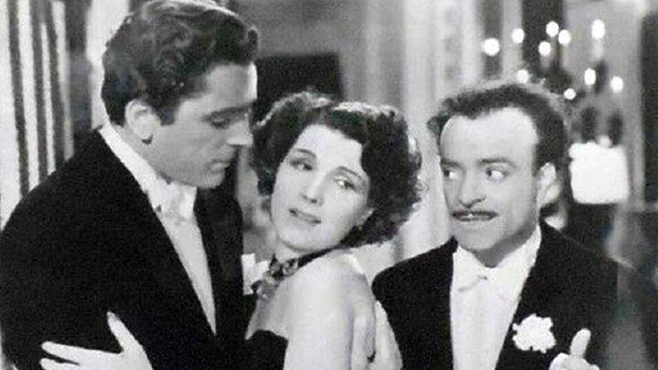 Romance musical 1947 movie scene