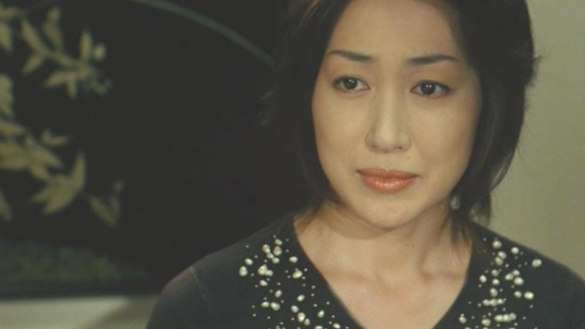 Yakuza Ladies: Burning Desire 2005 movie scene