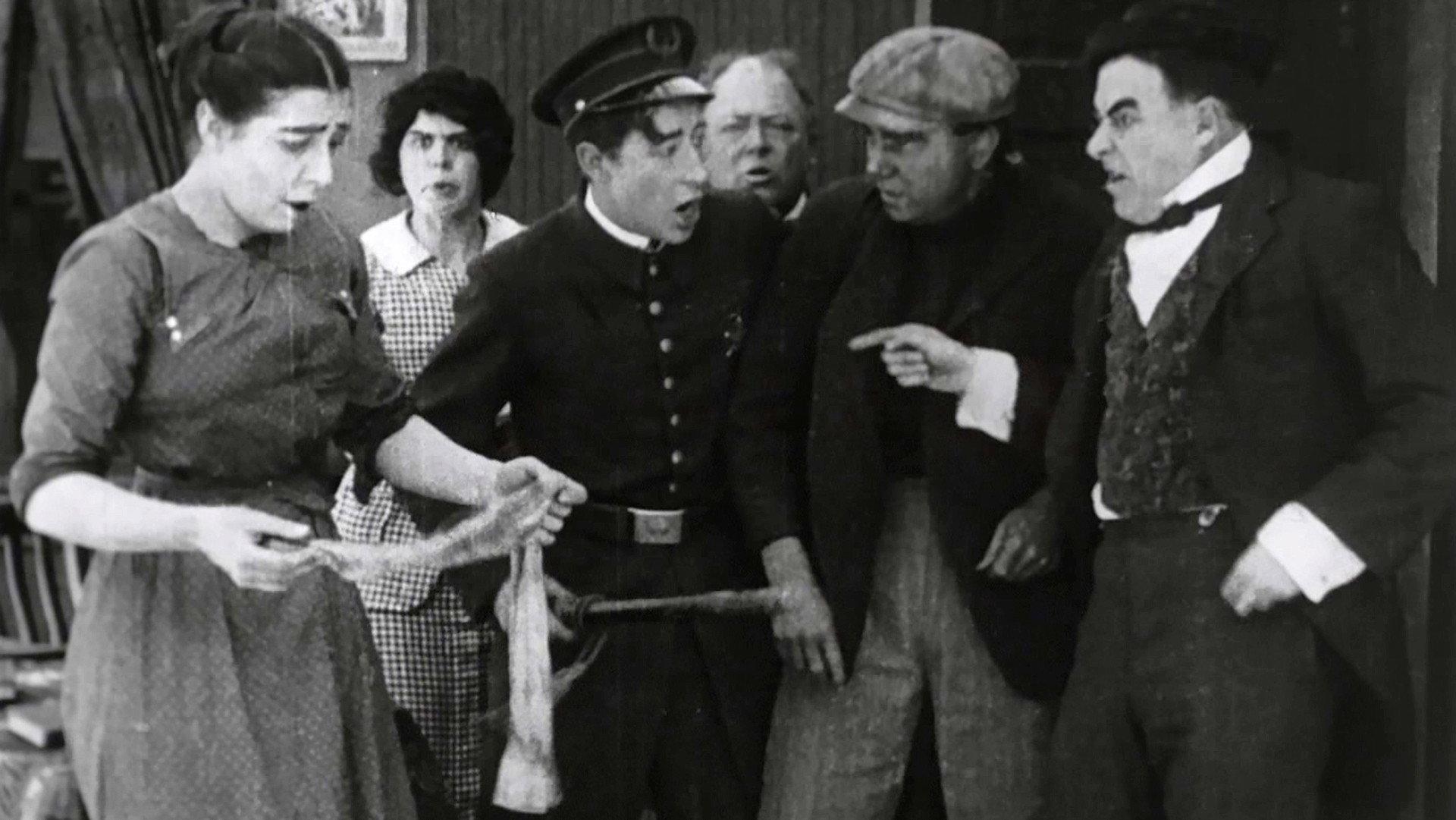A Fishy Affair 1913 movie scene