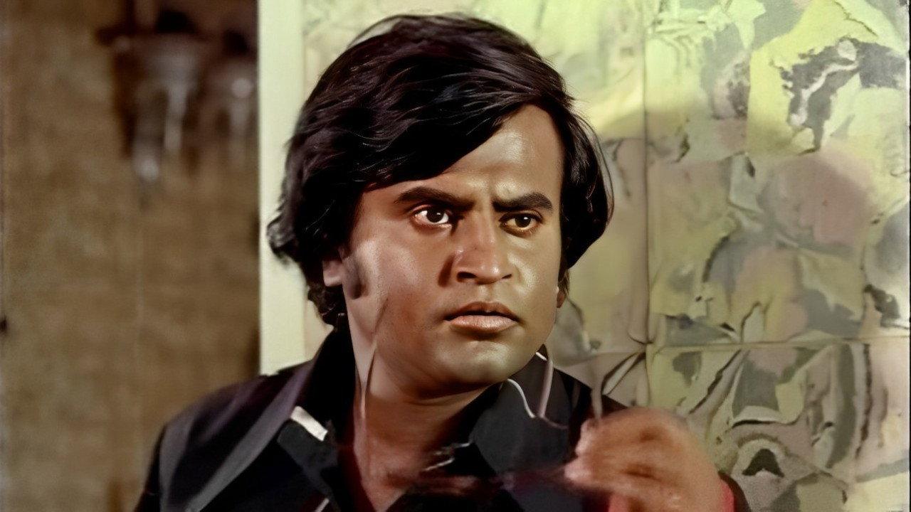 Thillu Mullu 1981 movie scene