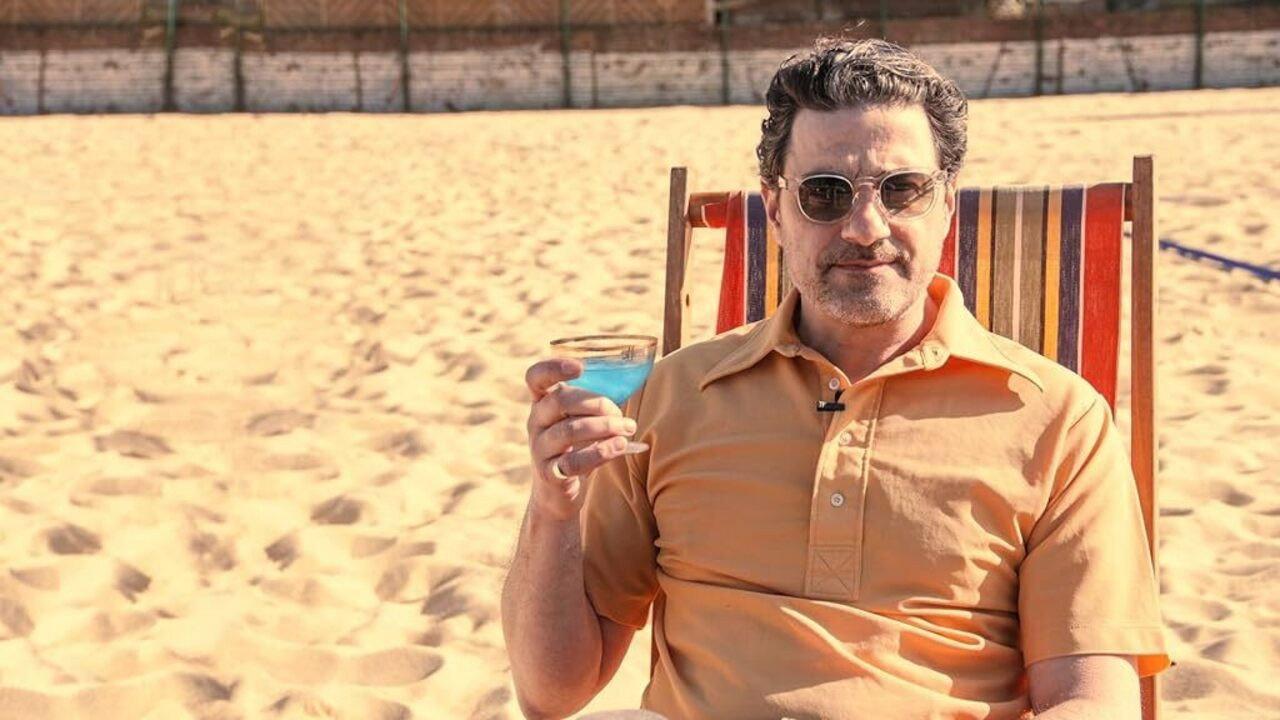 Holiday Scams: Don't Get Caught Out 2023 movie scene