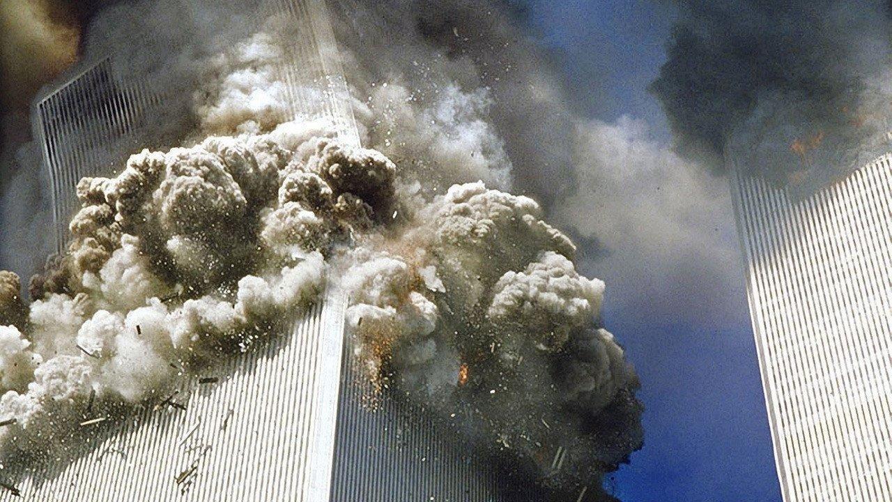 911 in Plane Site 2004 movie scene