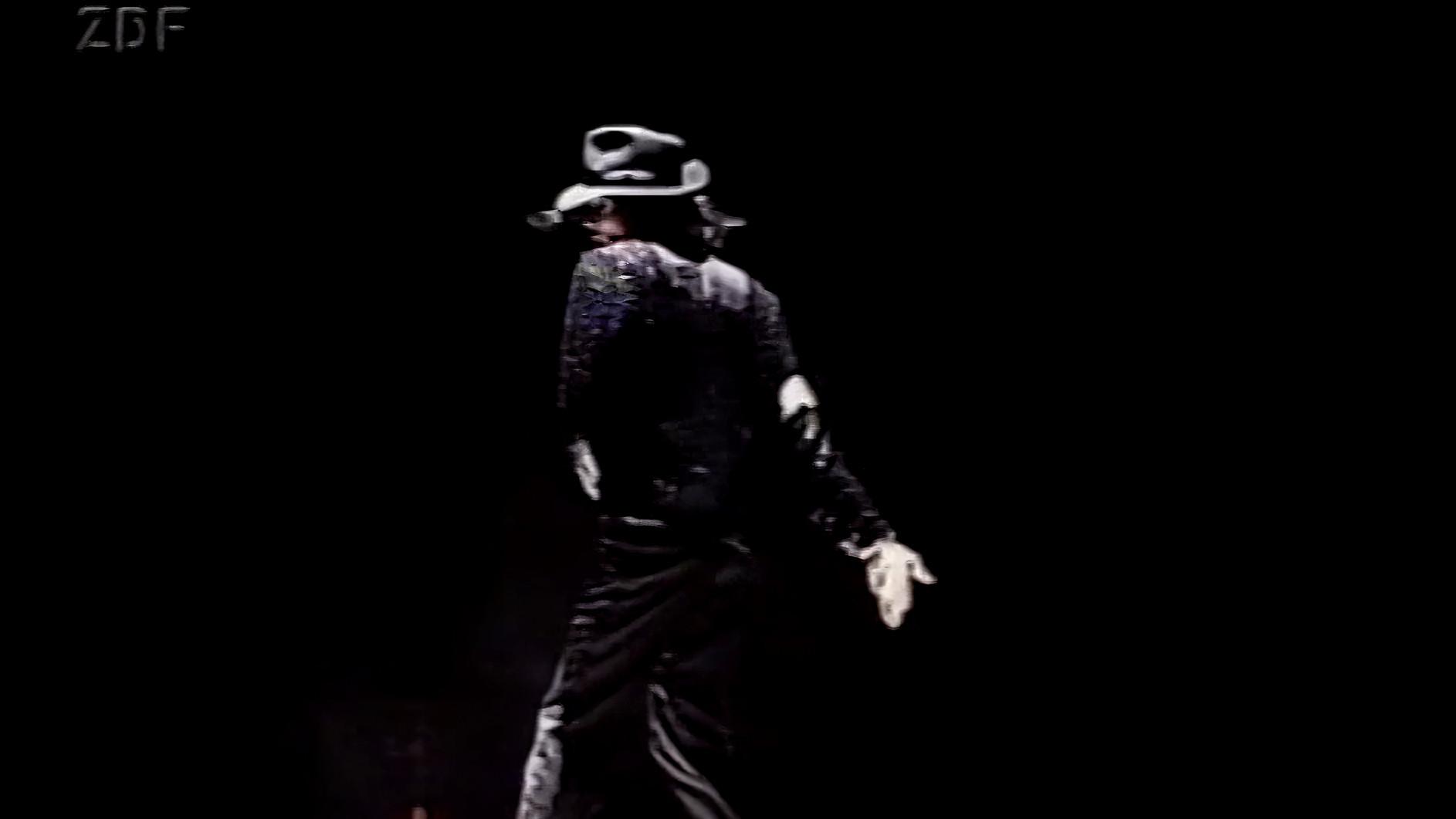 MJ & Friends: Live in Munich 1999 movie scene