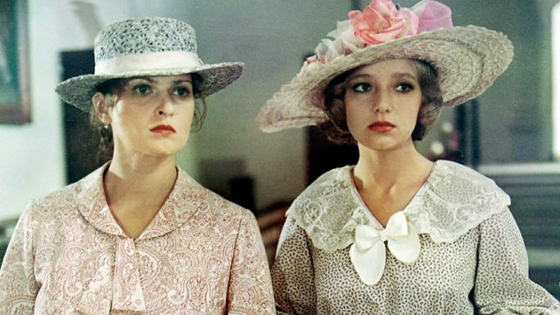The Girls of Nowolipki 1986 movie scene