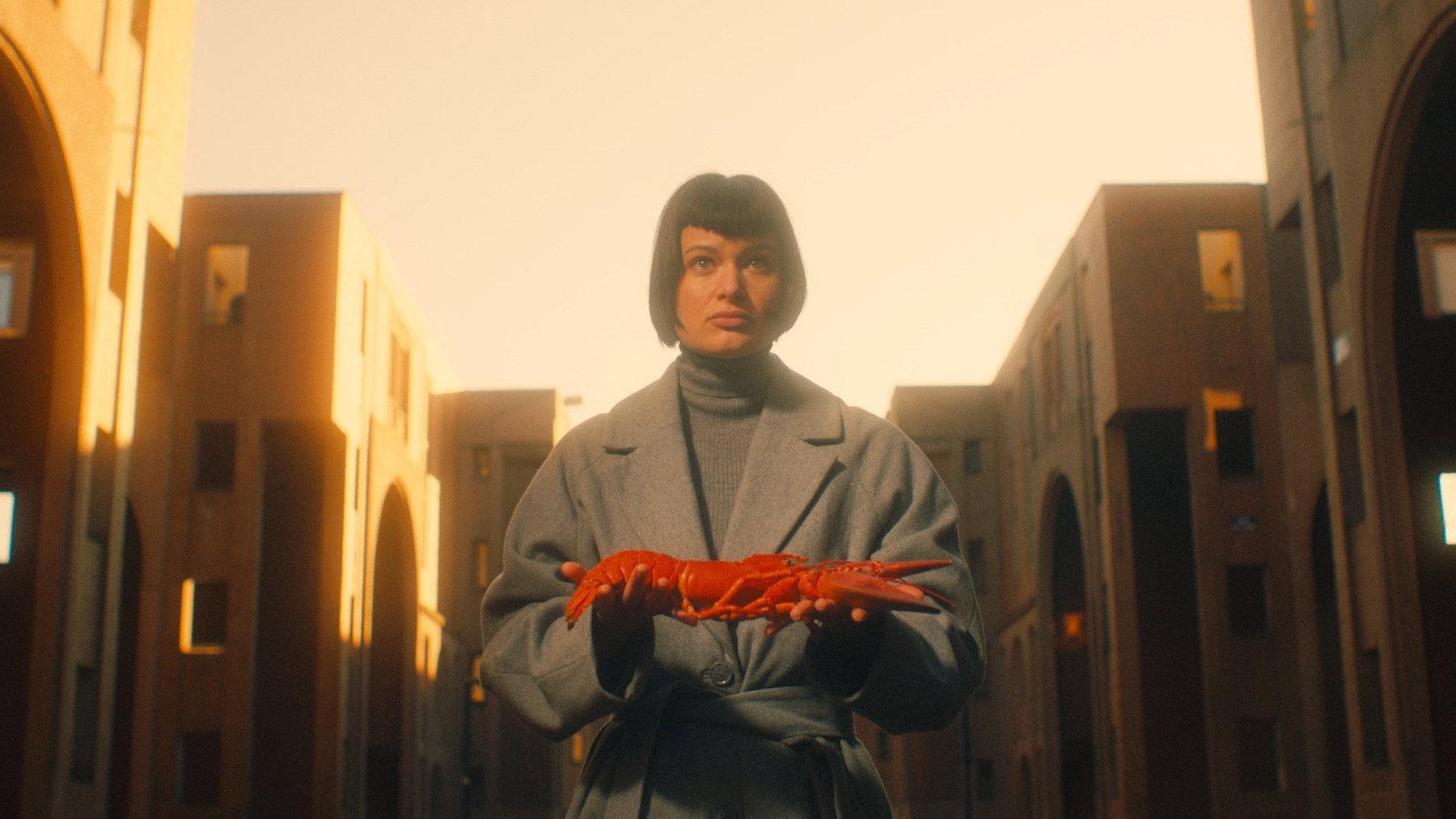 Nourrir les cygnes 2022 movie scene