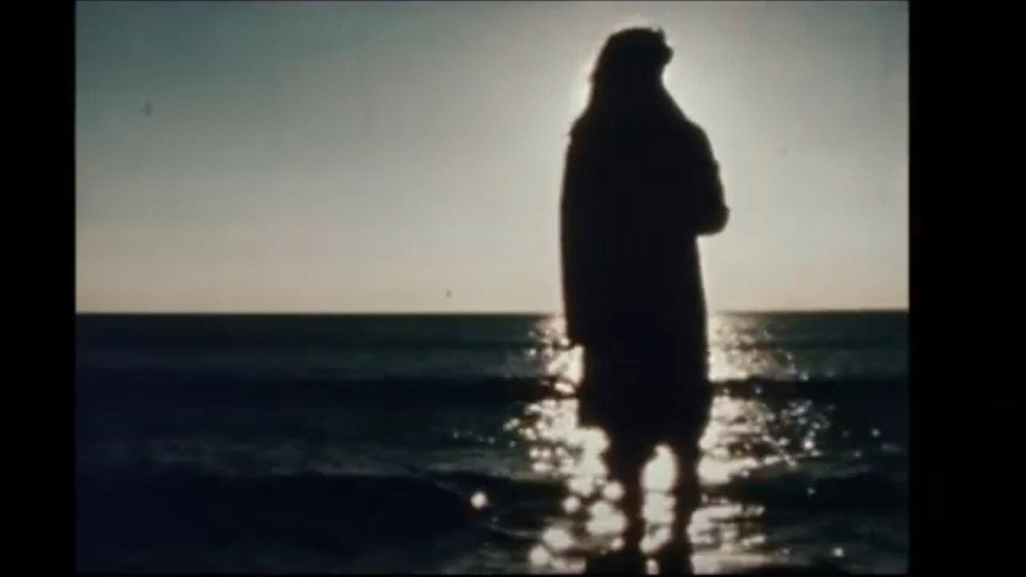 Os paxaros morren no aire 1978 movie scene
