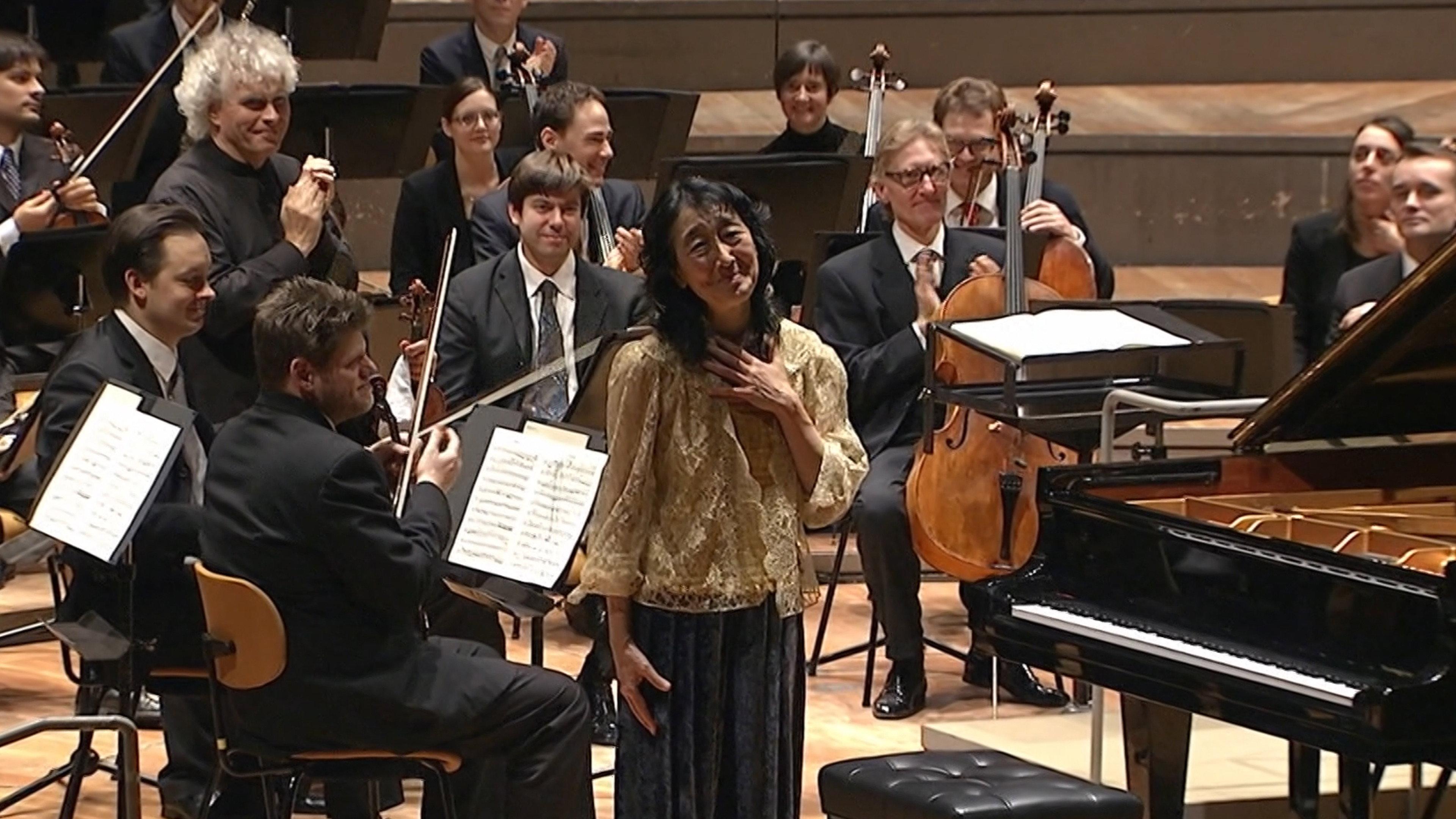 Beethoven: Piano Concertos 1-5 - Uchida, Rattle 2018 movie scene