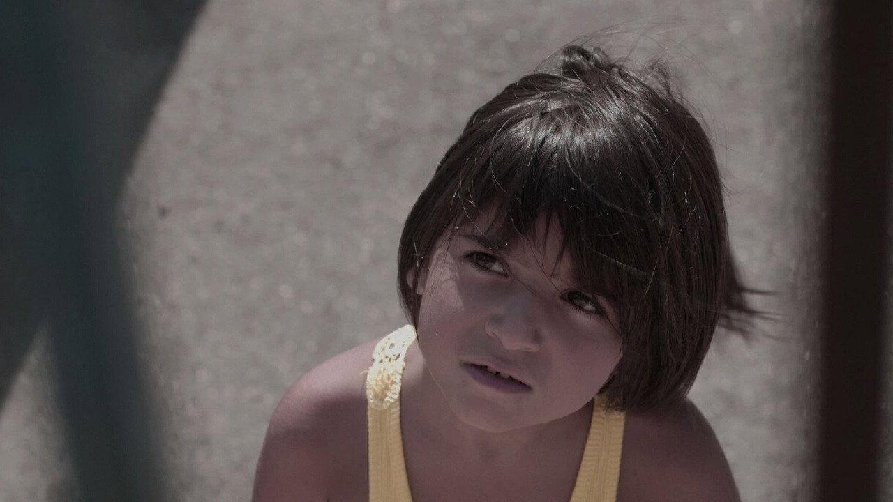La gente resta 2015 movie scene