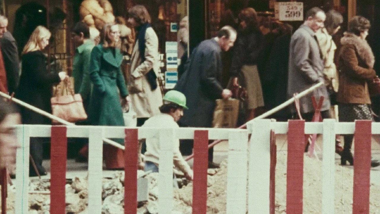 Ali in Wonderland 1975 movie scene