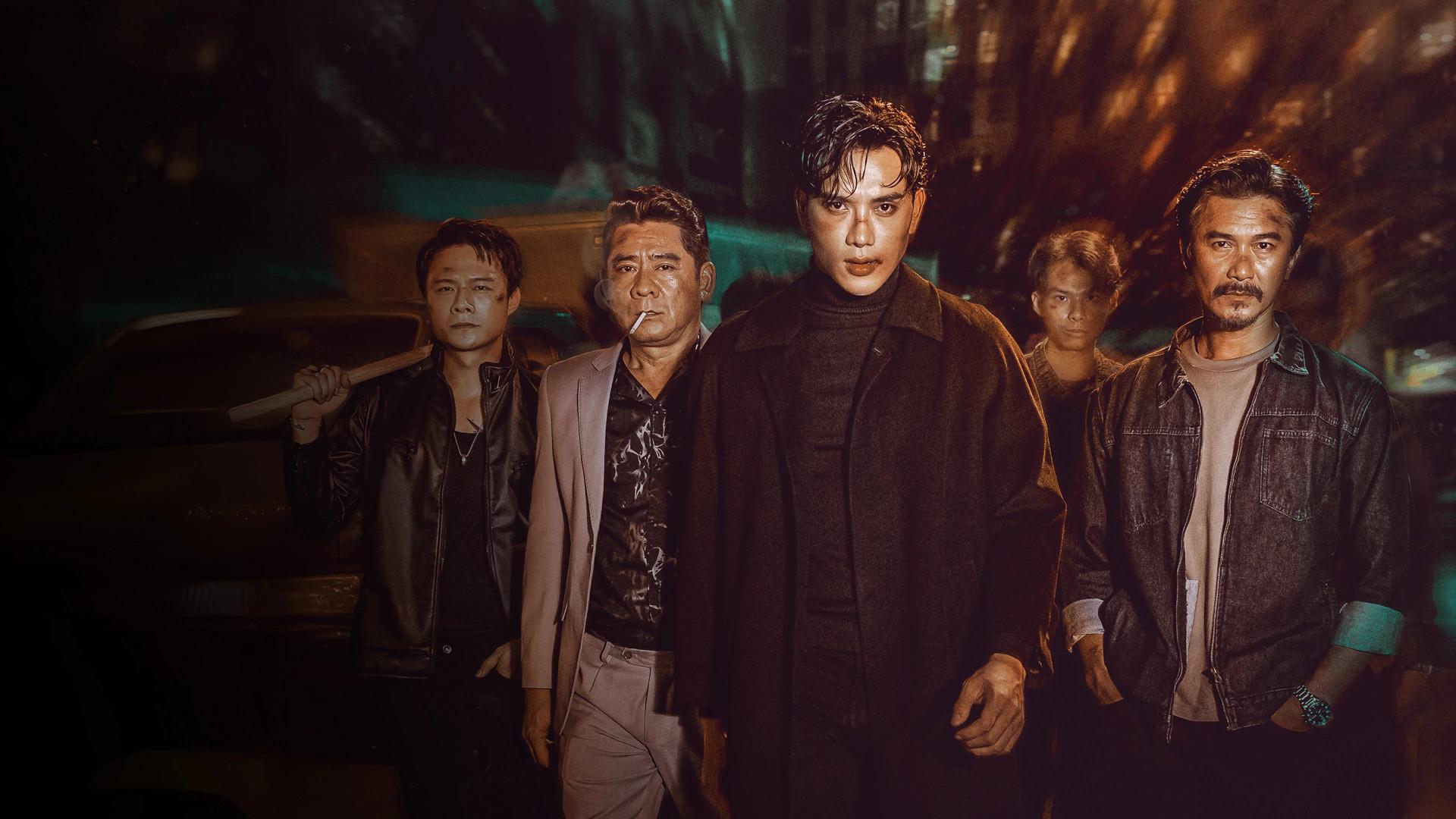 Domino 2024 movie scene