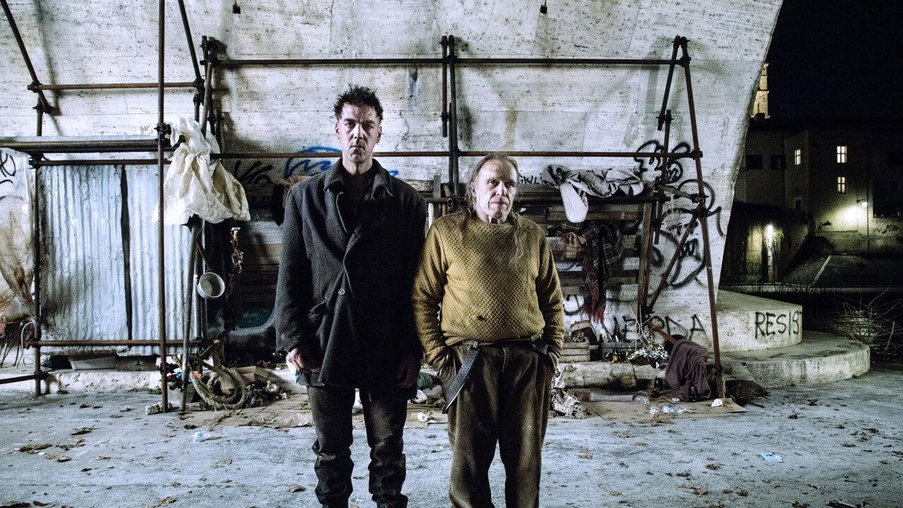 Bassifondi 2023 movie scene