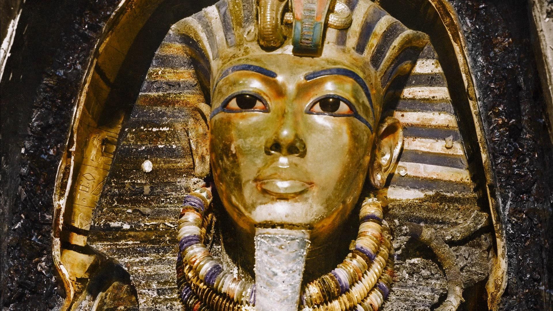 King Tut In Colour (Tutankhamun in Colour) 2020 movie scene