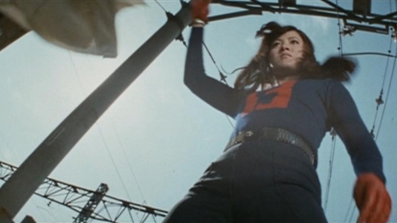 13 Steps of Maki: The Young Aristocrats 1975 movie scene