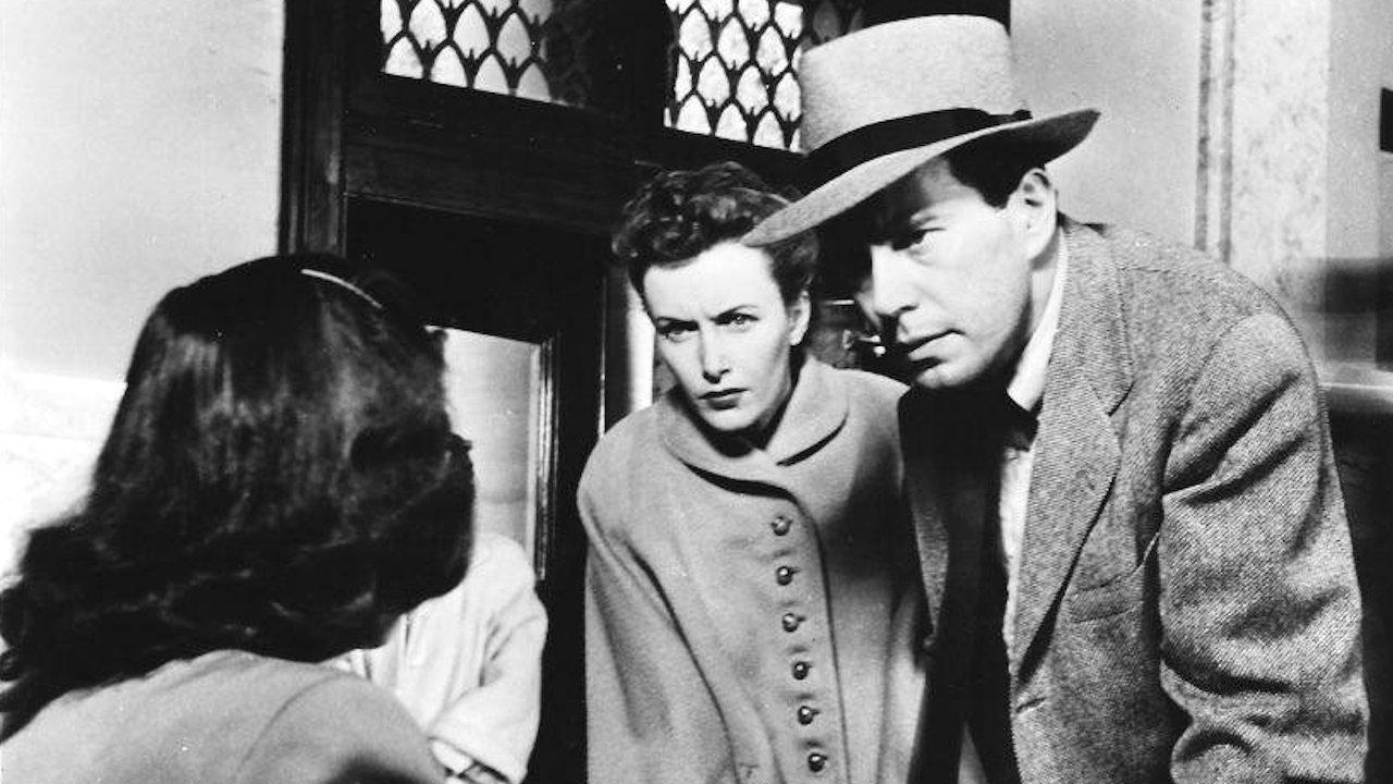 The Captive City 1952 movie scene