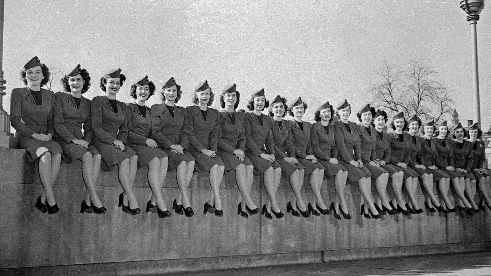 Flying Stewardess 1940 movie scene
