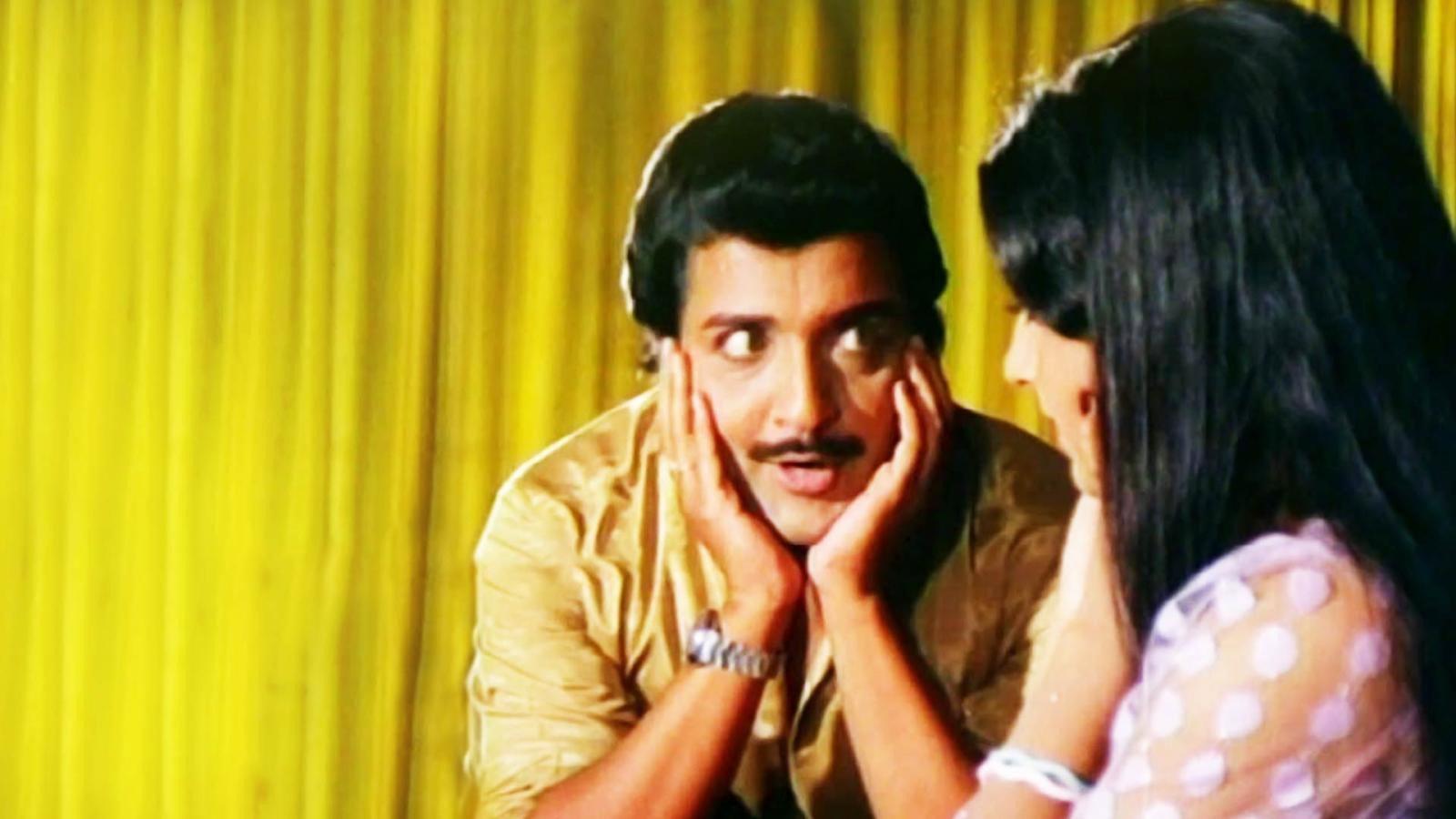 Pournami Alaigal 1985 movie scene
