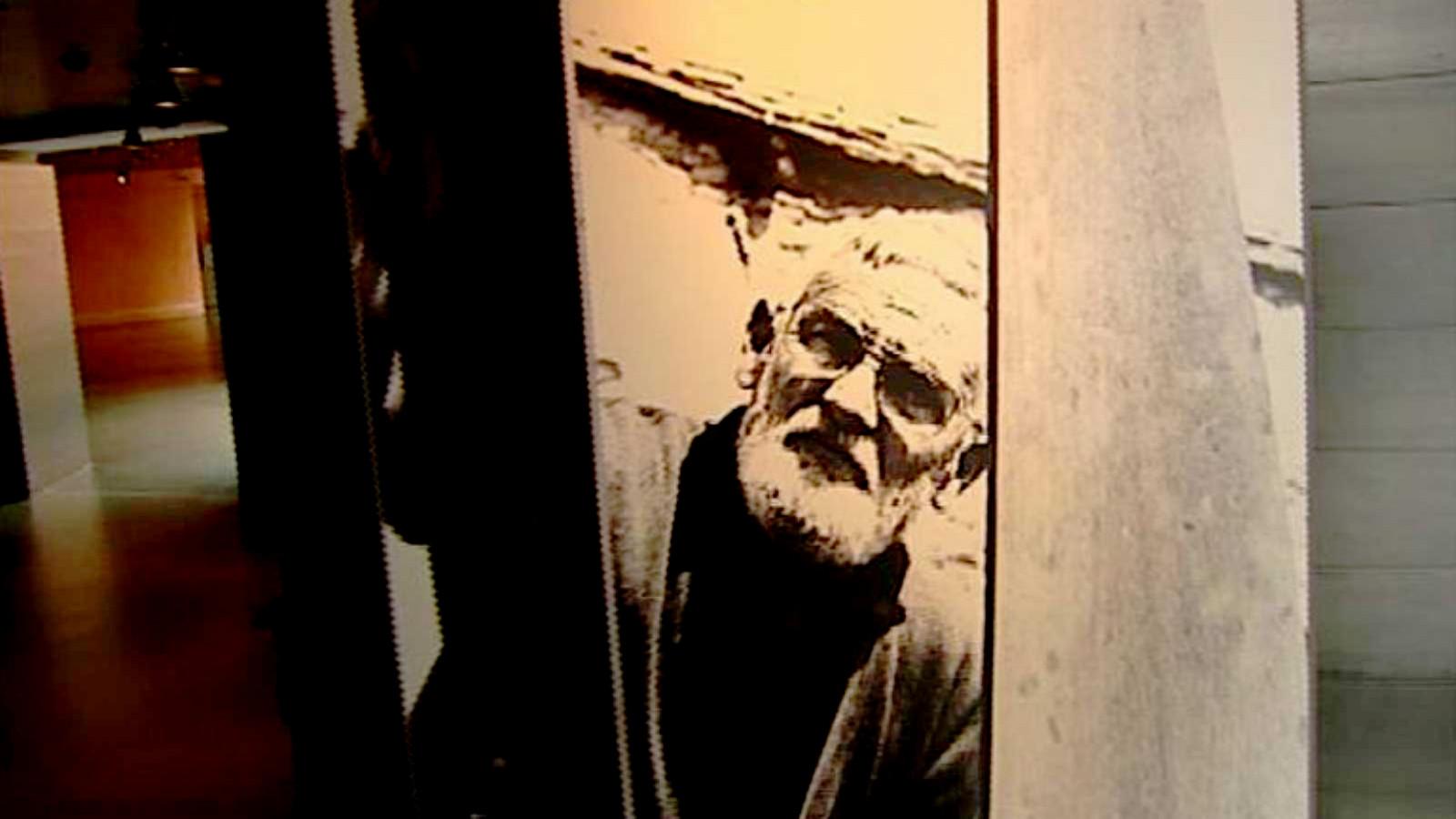 1908-2008 y sigo 2011 movie scene