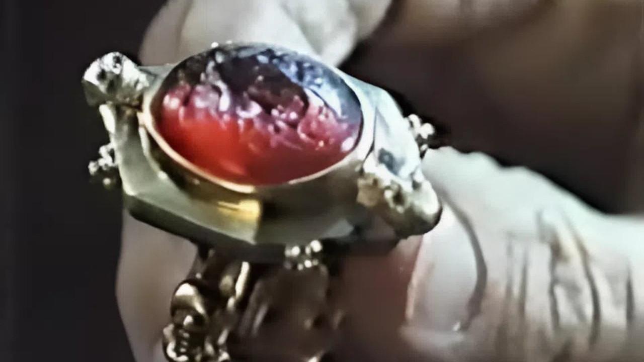 The Vulture Is a Patient Bird 1991 movie scene