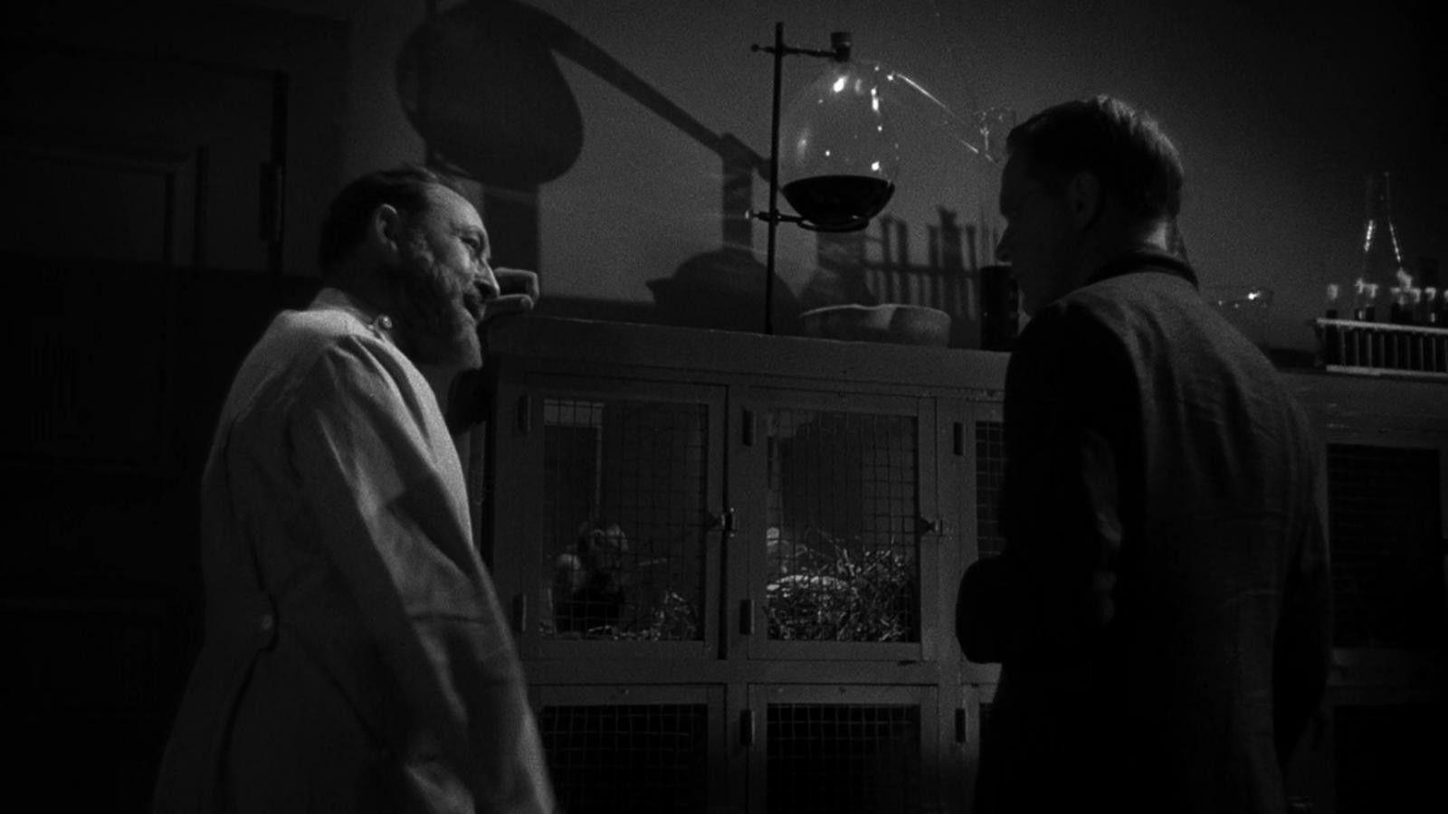 The Mad Doctor of Market Street 1942 movie scene