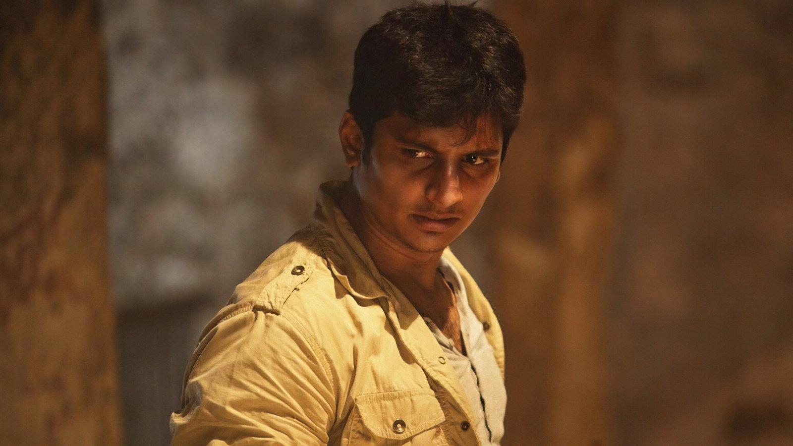 Yaan 2014 movie scene