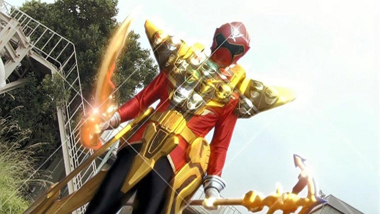 Kaizoku Sentai Gokaiger: Let's Make an Extremely GOLDEN Show of it! The 36-Stage Gokai Change!! 2011 movie scene