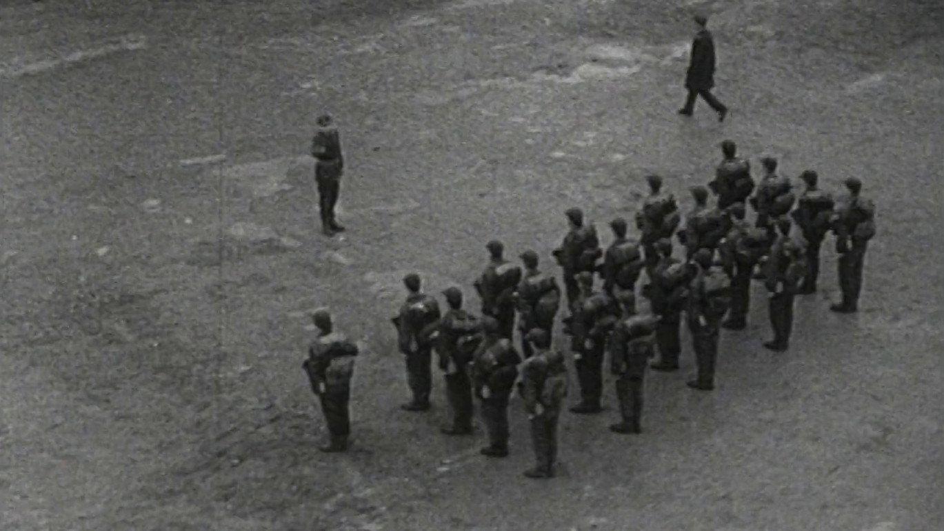 Exercis 1968 movie scene