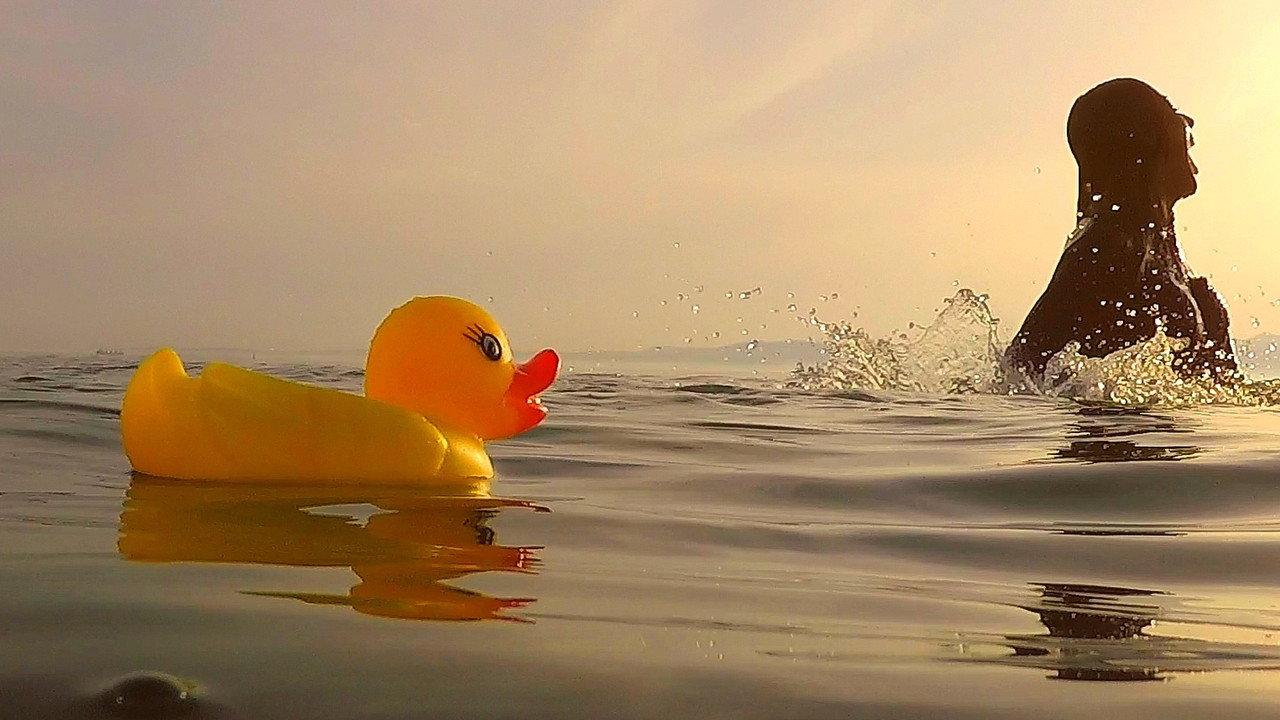 Learning How to Swim 2017 movie scene