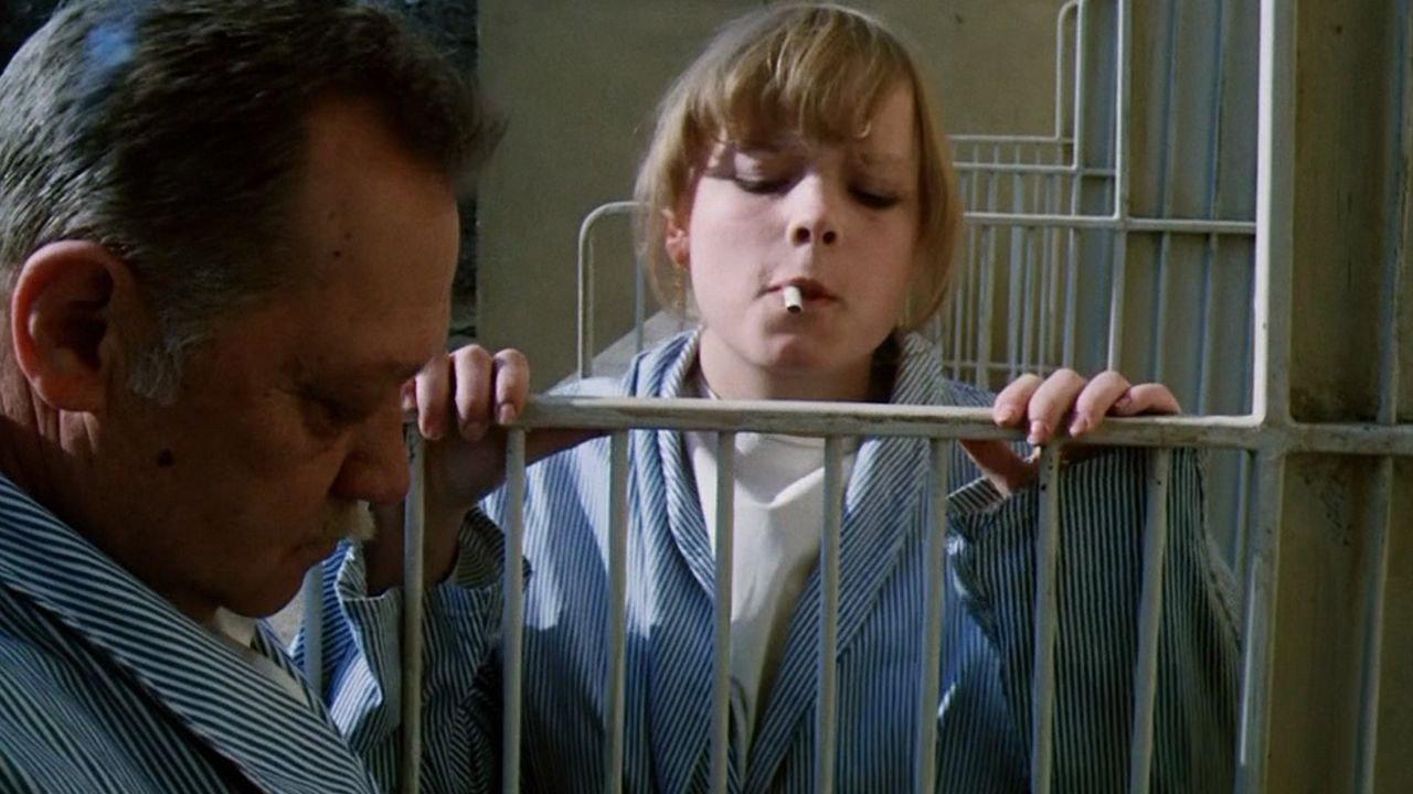 Attention, Rounds! 1982 movie scene