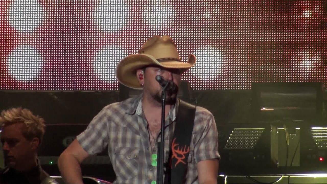 Jason Aldean - Wide Open Live and More 2009 movie scene