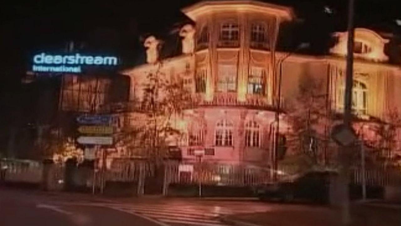 Les dissimulateurs 2001 movie scene