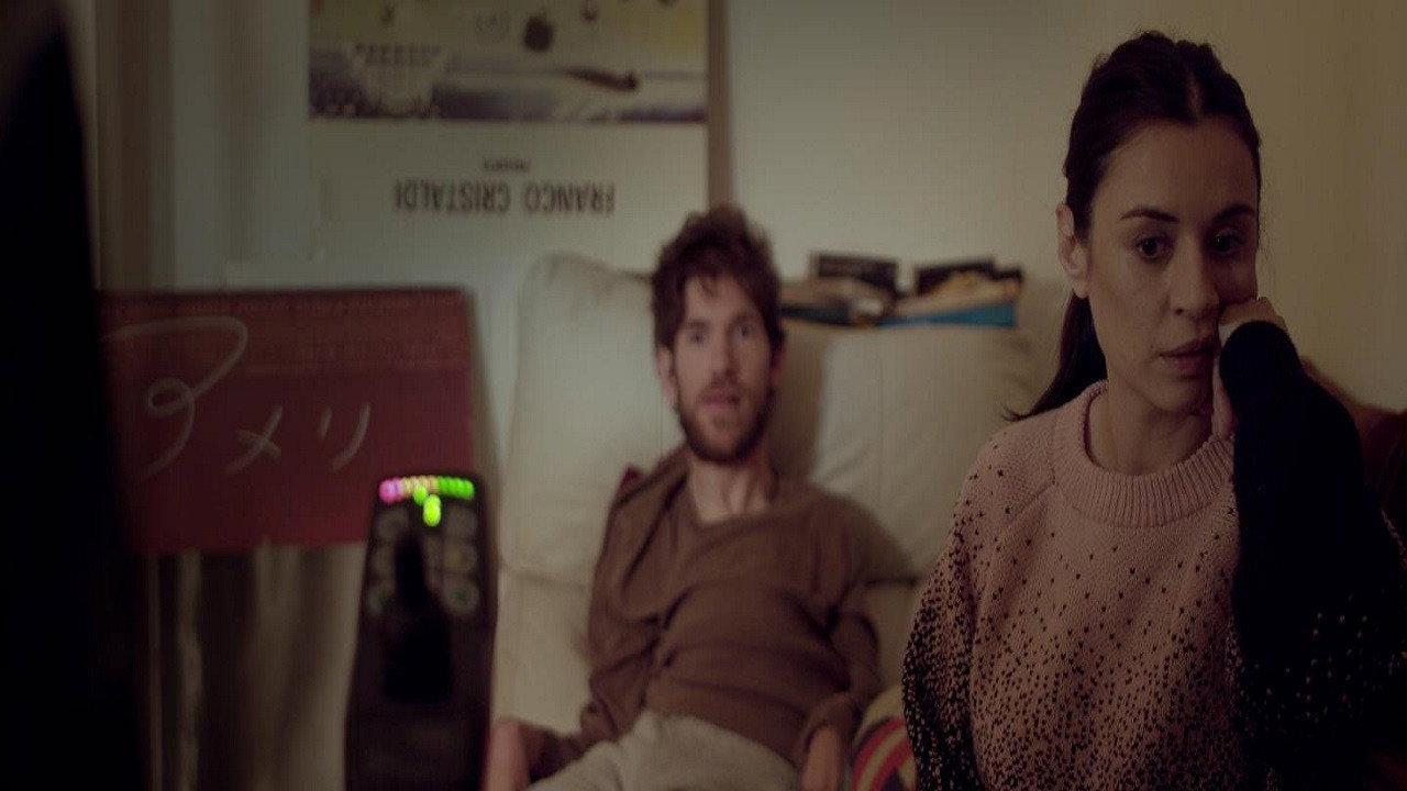 Robarte una noche 2018 movie scene