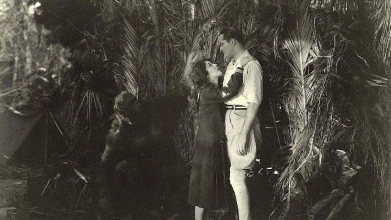 Lorraine of the Lions 1925 movie scene