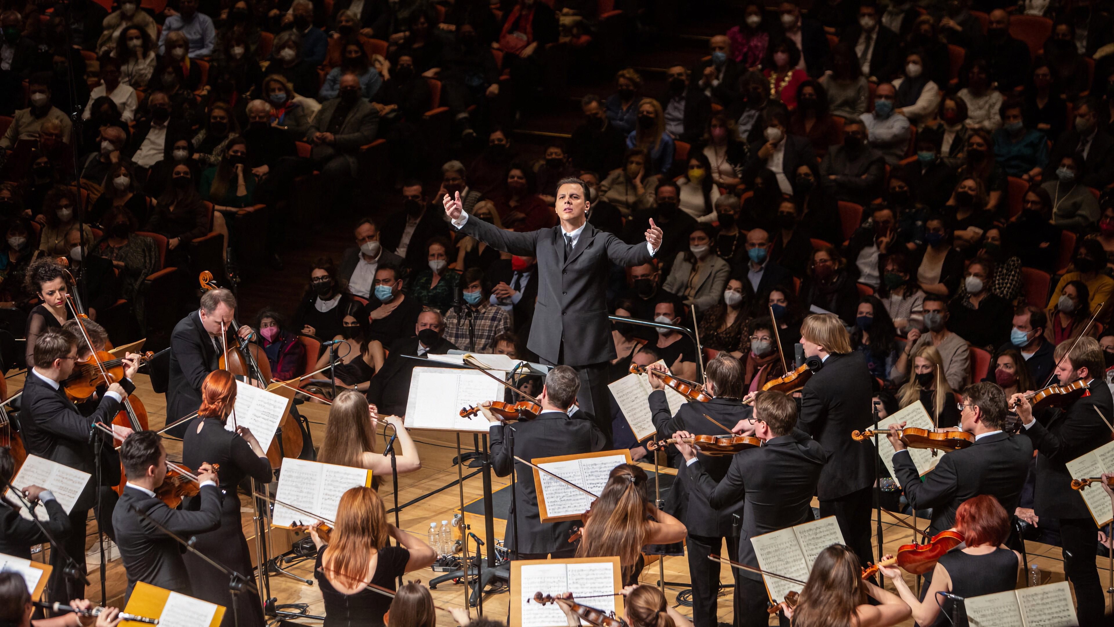 Currentzis conducts Beethoven Symphony No. 9 2022 movie scene