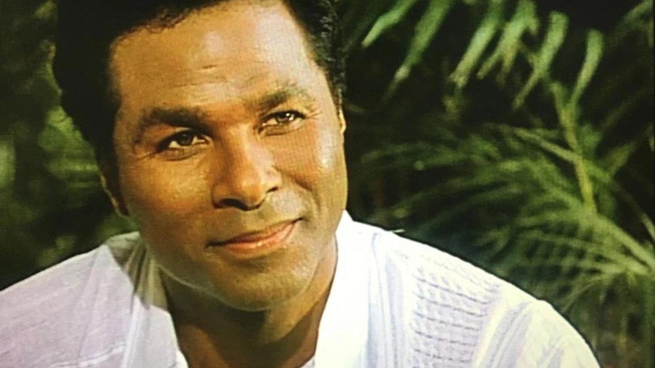 A Little Piece of Sunshine 1990 movie scene