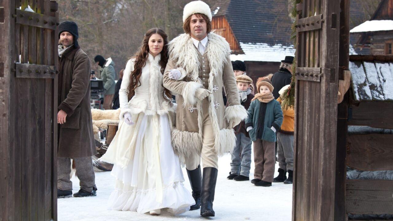 Month's Rulers 2013 movie scene