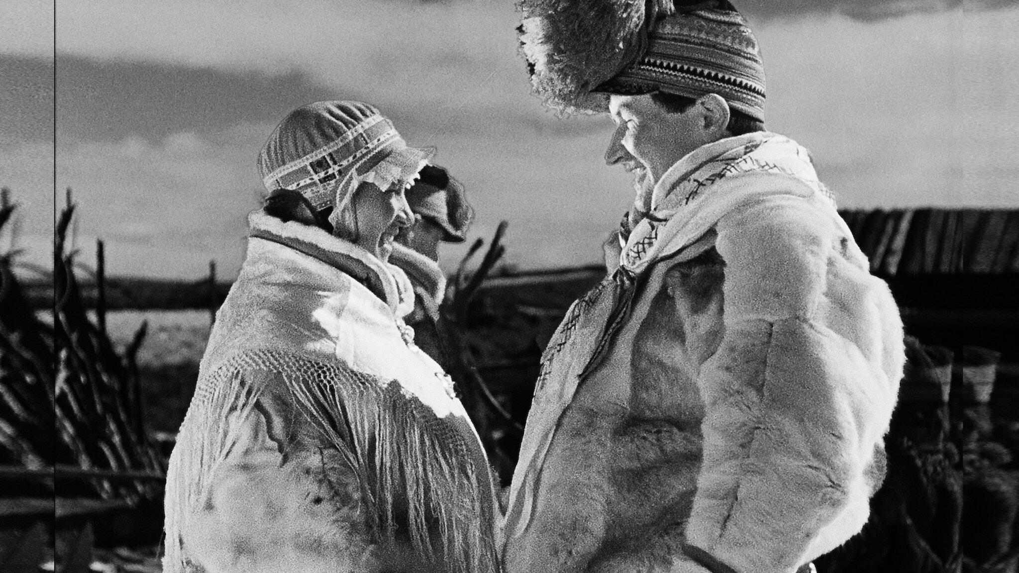 Son of the Midnight Sun 1939 movie scene