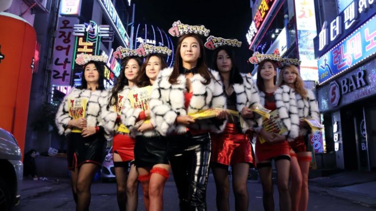 Seven Princess Driver 2015 movie scene