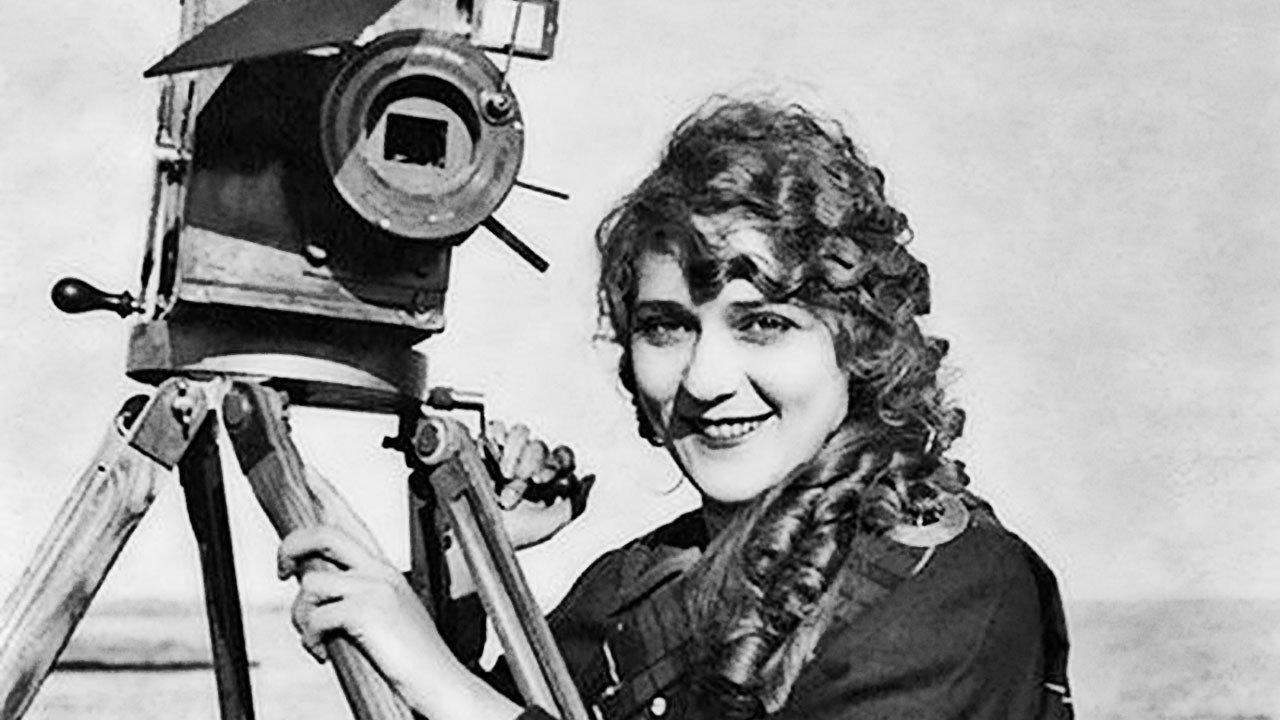 The Pride of the Clan 1917 movie scene
