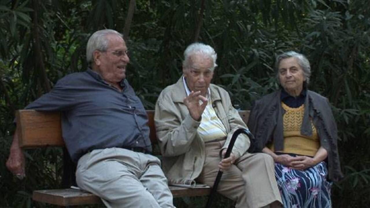 National Garden 2009 movie scene