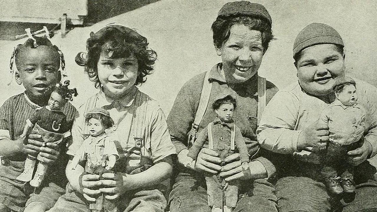 Mary, Queen of Tots 1925 movie scene