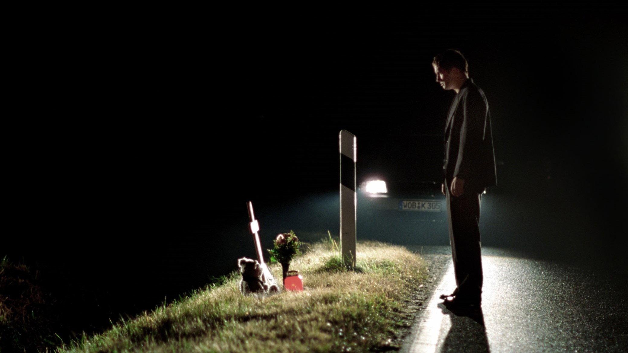 Wolfsburg 2003 movie scene