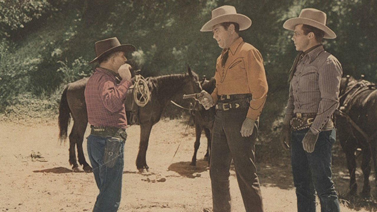 West of the Rio Grande 1944 movie scene