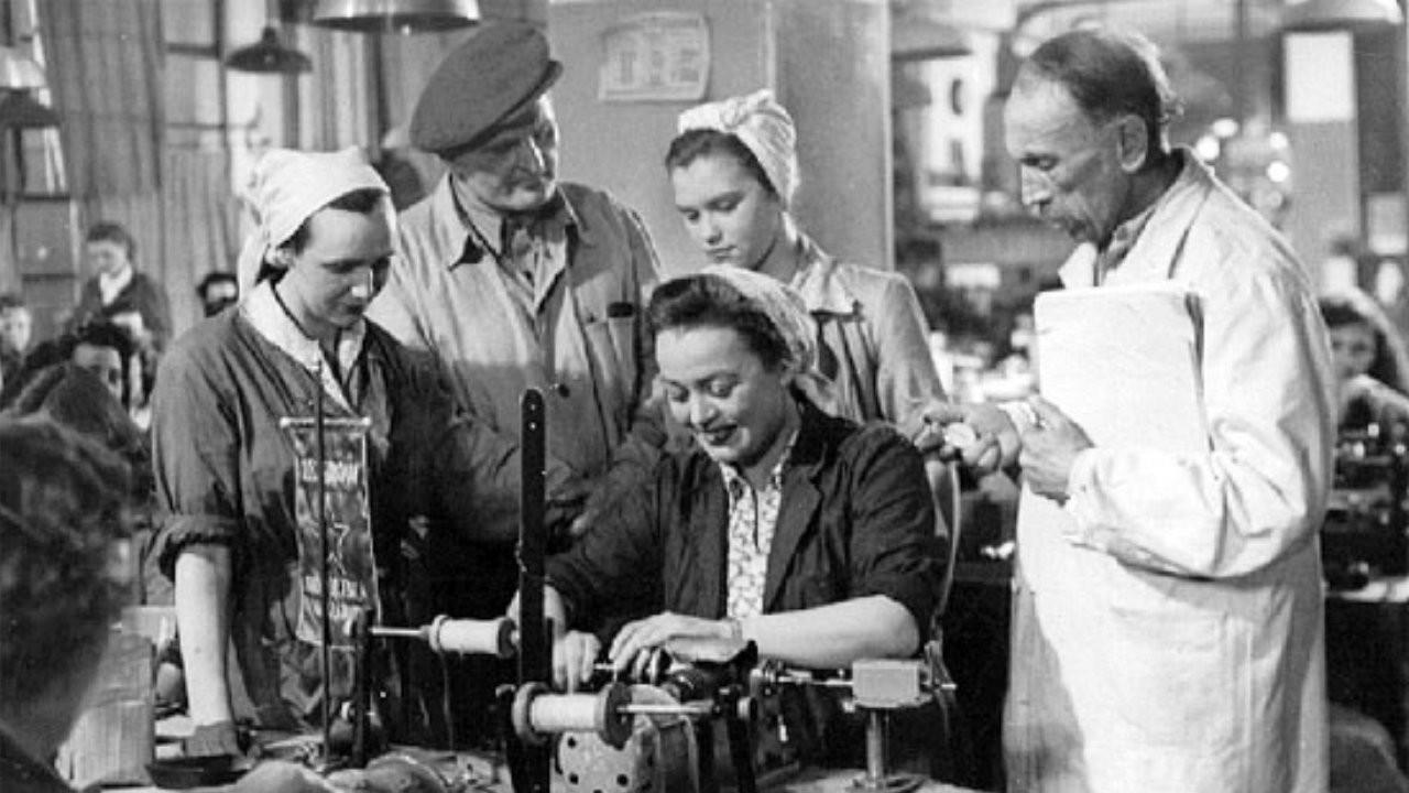 Honour and Glory 1951 movie scene