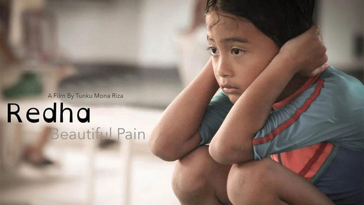 Beautiful Pain 2016 movie scene